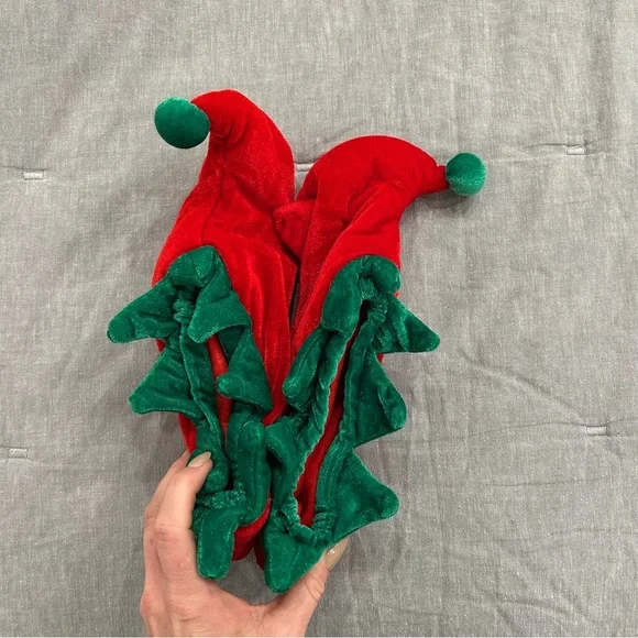 Christmas Elf Shoes - Picture 3 of 3